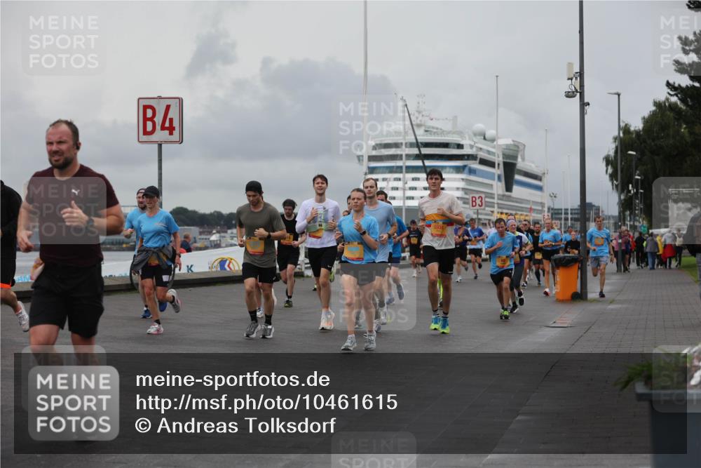 13.09.2026 - Kiel Lauf Andreas Tolksdorf http://msf.ph/oto/10461615 13.09.2026 12:02:13 Kiellinie 4, 5934, 3 meine-sportfotos.de
