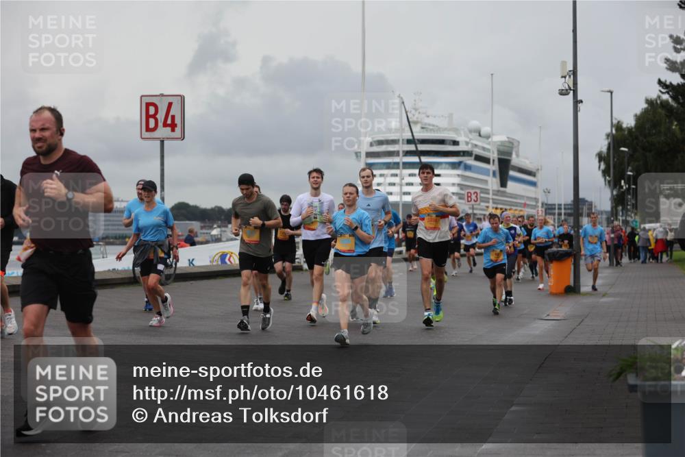 13.09.2026 - Kiel Lauf Andreas Tolksdorf http://msf.ph/oto/10461618 13.09.2026 12:02:13 Kiellinie 4, 3 meine-sportfotos.de