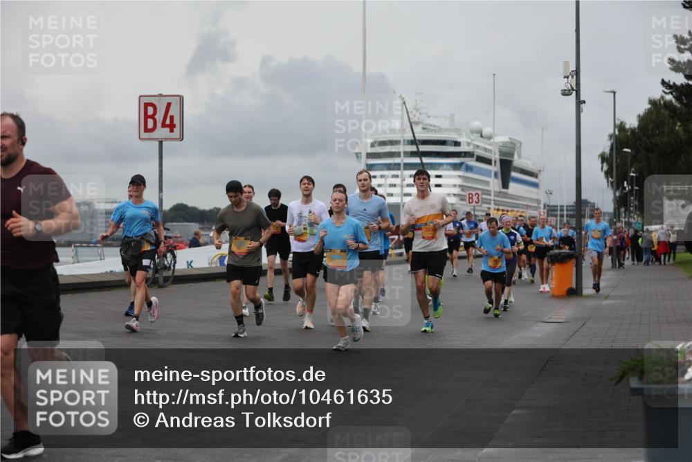 13.09.2026 - Kiel Lauf Andreas Tolksdorf http://msf.ph/oto/10461635 13.09.2026 12:02:13 Kiellinie 4, 3 meine-sportfotos.de