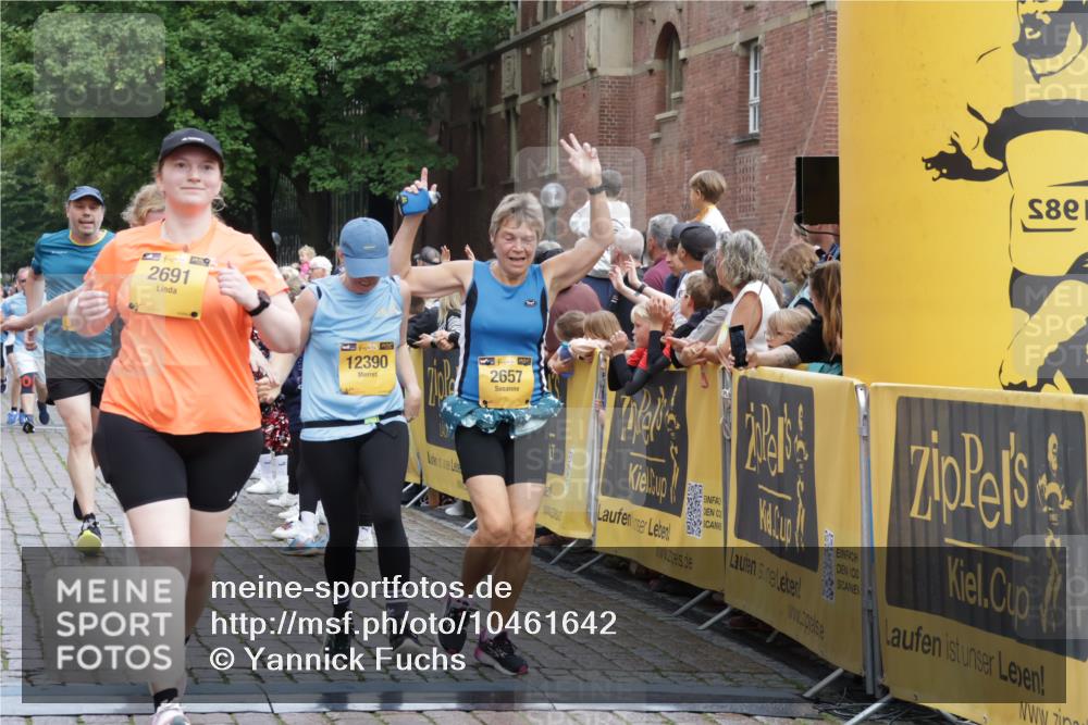 13.09.2026 - Kiel Lauf Yannick Fuchs http://msf.ph/oto/10461642 13.09.2026 09:53:47 Ziel 92, 200, 852, 2657, 2691, 2748, 4144, 4539, 4626, 4762, 4803, 6254, 8041, 8502, 9057, 10535, 11872, 12390, 761, 802, 1417, 1499, 1718, 2058, 2886, 2948, 2978, 4920, 5779, 5789, 5988, 6180, 7143, 7185, 7429, 7541, 7552, 8260, 8353, 9568, 10495, 10929, 11059, 11073, 11312, 12284, 12493, 2815, 2953, 3702, 3703, 4277, 4988, 5670, 5695, 7194, 7458, 8044, 8473, 9446, 9516, 11100, 2399, 7140, 7495, 10275, 11312 meine-sportfotos.de