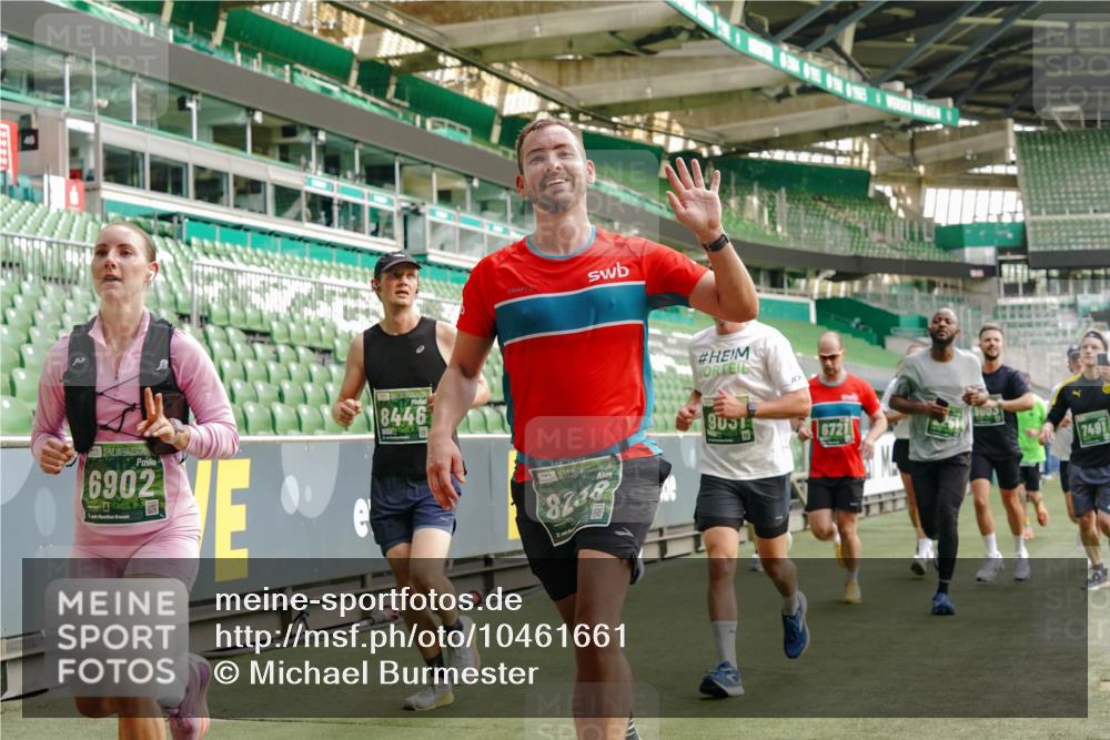 13.09.2026 - 21. swb-Marathon Bremen Michael Burmester http://msf.ph/oto/10461661 13.09.2026 12:55:16 Laufen im Stadion 161, 189, 201, 205, 385, 388, 411, 461, 465, 472, 481, 495, 655, 666, 816, 827, 854, 913, 1053, 1058, 1076, 1197, 1390, 1419, 1468, 1537, 1551, 1599, 1631, 1645, 1658, 1750, 2122, 2125, 2234, 2251, 2260, 2319, 2383, 2390, 2474, 2499, 2604, 2623, 2701, 2733, 2801, 2824, 2870, 2882, 2913, 2922, 2962, 2971, 3012, 3054, 3057, 3134, 3175, 3192, 3206, 3241, 3246, 3346, 3356, 3357, 3411, 3413, 3508, 3706, 3716, 3836, 4135, 4137, 4413, 4479, 4733, 5277, 5430, 5530, 6106, 2498, 3085 meine-sportfotos.de