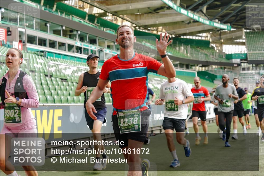 13.09.2026 - 21. swb-Marathon Bremen Michael Burmester http://msf.ph/oto/10461672 13.09.2026 12:55:16 Laufen im Stadion 161, 189, 201, 205, 385, 388, 411, 461, 465, 472, 481, 495, 655, 666, 816, 827, 854, 913, 1053, 1058, 1076, 1197, 1390, 1419, 1468, 1537, 1551, 1599, 1631, 1645, 1658, 1750, 2122, 2125, 2234, 2251, 2260, 2319, 2383, 2390, 2474, 2499, 2604, 2623, 2701, 2733, 2801, 2824, 2870, 2882, 2913, 2922, 2962, 2971, 3012, 3054, 3057, 3134, 3175, 3192, 3206, 3241, 3246, 3346, 3356, 3357, 3411, 3413, 3508, 3706, 3716, 3836, 4135, 4137, 4413, 4479, 4733, 5277, 5430, 5530, 6106, 2498, 3085 meine-sportfotos.de