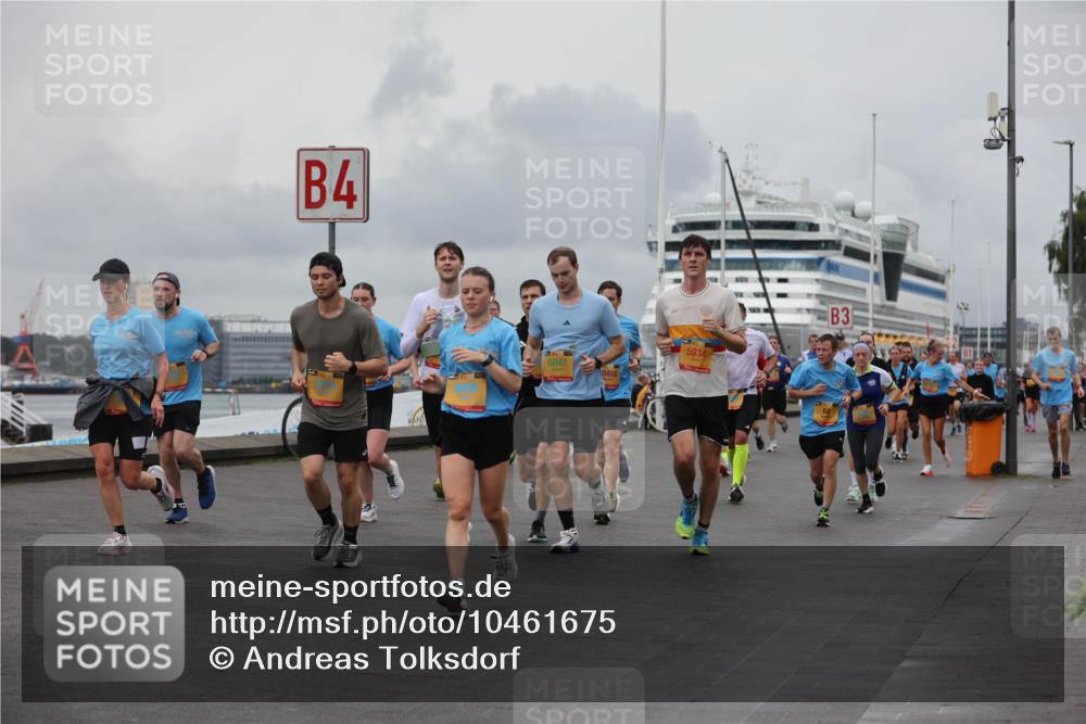 13.09.2026 - Kiel Lauf Andreas Tolksdorf http://msf.ph/oto/10461675 13.09.2026 12:02:14 Kiellinie 4 meine-sportfotos.de