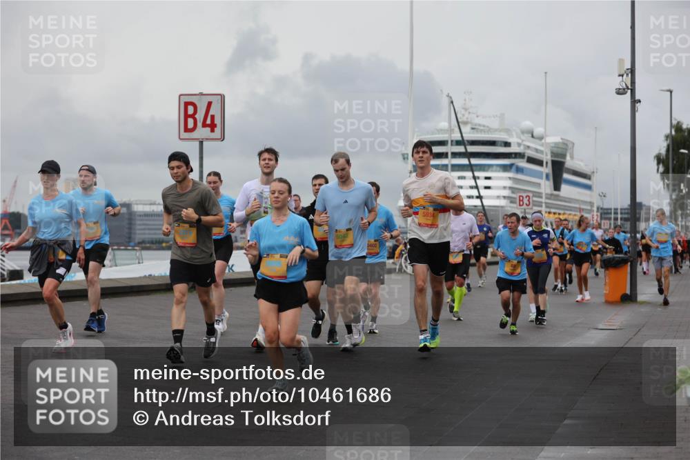 13.09.2026 - Kiel Lauf Andreas Tolksdorf http://msf.ph/oto/10461686 13.09.2026 12:02:14 Kiellinie 4, 6042, 0402, 5934, 114, 3 meine-sportfotos.de