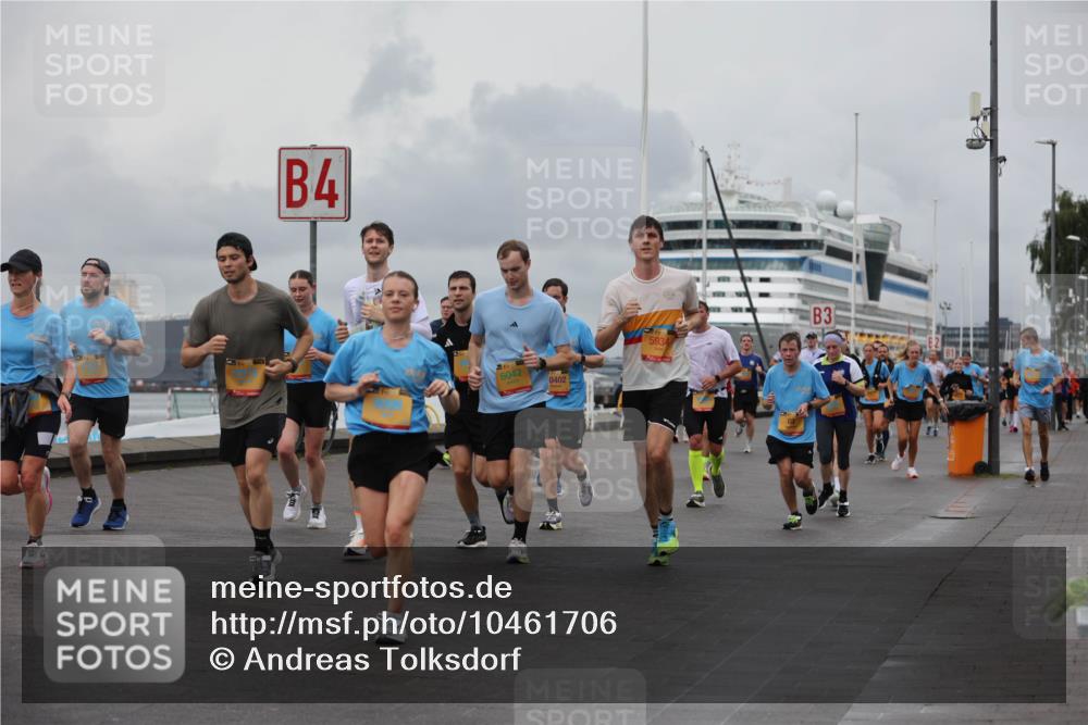 13.09.2026 - Kiel Lauf Andreas Tolksdorf http://msf.ph/oto/10461706 13.09.2026 12:02:15 Kiellinie 4, 6042, 0402, 5934, 3 meine-sportfotos.de