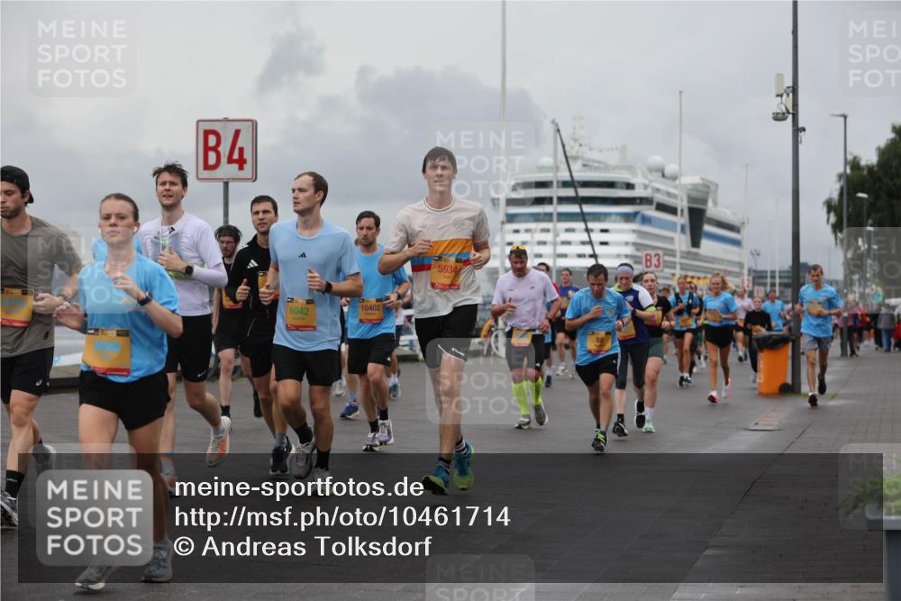 13.09.2026 - Kiel Lauf Andreas Tolksdorf http://msf.ph/oto/10461714 13.09.2026 12:02:16 Kiellinie 4, 39, 1, 39, 6042, 10402, 5934, 3 meine-sportfotos.de