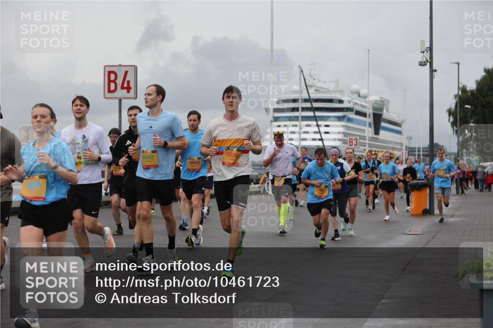 13.09.2026 - Kiel Lauf Andreas Tolksdorf http://msf.ph/oto/10461723 13.09.2026 12:02:16 Kiellinie 4, 7318, 6042, 5934, 3, 10402 meine-sportfotos.de