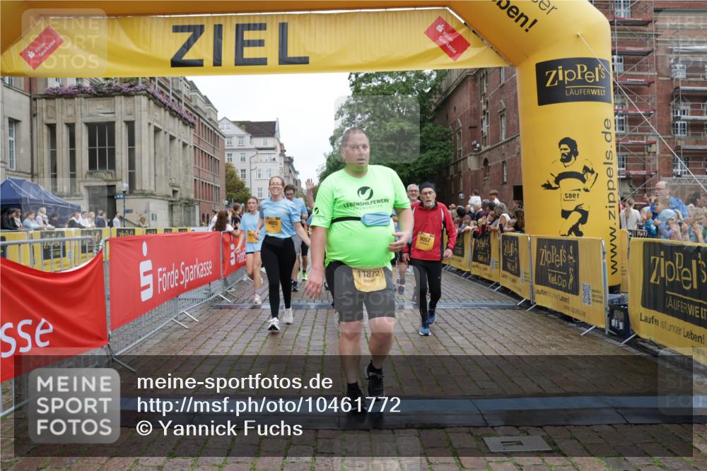13.09.2026 - Kiel Lauf Yannick Fuchs http://msf.ph/oto/10461772 13.09.2026 09:53:55 Ziel 200, 2748, 2953, 4539, 4762, 4803, 4988, 5695, 7194, 8041, 8044, 8473, 9057, 9446, 9516, 10535, 11100, 11872, 92, 761, 802, 852, 1417, 1499, 1718, 2657, 2691, 2748, 2886, 2948, 2978, 4144, 4626, 4920, 5779, 5789, 5988, 6180, 6254, 7185, 7429, 7541, 7552, 8260, 8353, 8502, 10495, 10929, 11059, 11073, 12284, 12390, 12493, 2815, 3148, 3283, 3702, 3703, 4263, 4277, 5670, 7127, 7458, 8325, 9587, 10261, 1718, 2058, 4920, 7143, 8260, 11312 meine-sportfotos.de