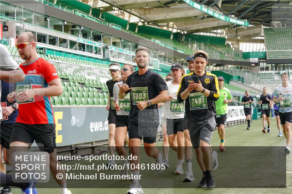 13.09.2026 - 21. swb-Marathon Bremen Michael Burmester http://msf.ph/oto/10461805 13.09.2026 12:55:19 Laufen im Stadion 161, 189, 201, 205, 307, 385, 388, 411, 461, 465, 481, 495, 655, 666, 816, 827, 854, 913, 1053, 1058, 1076, 1197, 1390, 1419, 1468, 1537, 1551, 1599, 1631, 1645, 1658, 1750, 2122, 2125, 2234, 2251, 2260, 2319, 2383, 2390, 2474, 2499, 2604, 2701, 2733, 2801, 2824, 2870, 2882, 2913, 2922, 2962, 2971, 3012, 3054, 3057, 3134, 3175, 3192, 3206, 3241, 3246, 3346, 3356, 3357, 3411, 3508, 3706, 3716, 3836, 4135, 4137, 4413, 4455, 4479, 4733, 5277, 5430, 5530, 6106, 2498, 3085 meine-sportfotos.de