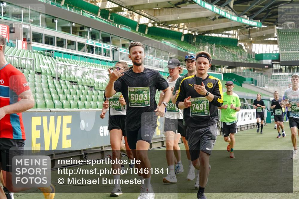 13.09.2026 - 21. swb-Marathon Bremen Michael Burmester http://msf.ph/oto/10461841 13.09.2026 12:55:19 Laufen im Stadion 161, 189, 201, 205, 307, 385, 388, 411, 461, 465, 481, 495, 655, 666, 816, 827, 854, 913, 1053, 1058, 1076, 1197, 1390, 1419, 1468, 1537, 1551, 1599, 1631, 1645, 1658, 1750, 2122, 2125, 2234, 2251, 2260, 2319, 2383, 2390, 2474, 2499, 2604, 2701, 2733, 2801, 2824, 2870, 2882, 2913, 2922, 2962, 2971, 3012, 3054, 3057, 3134, 3175, 3192, 3206, 3241, 3246, 3346, 3356, 3357, 3411, 3508, 3706, 3716, 3836, 4135, 4137, 4413, 4455, 4479, 4733, 5277, 5430, 5530, 6106, 2498, 3085 meine-sportfotos.de