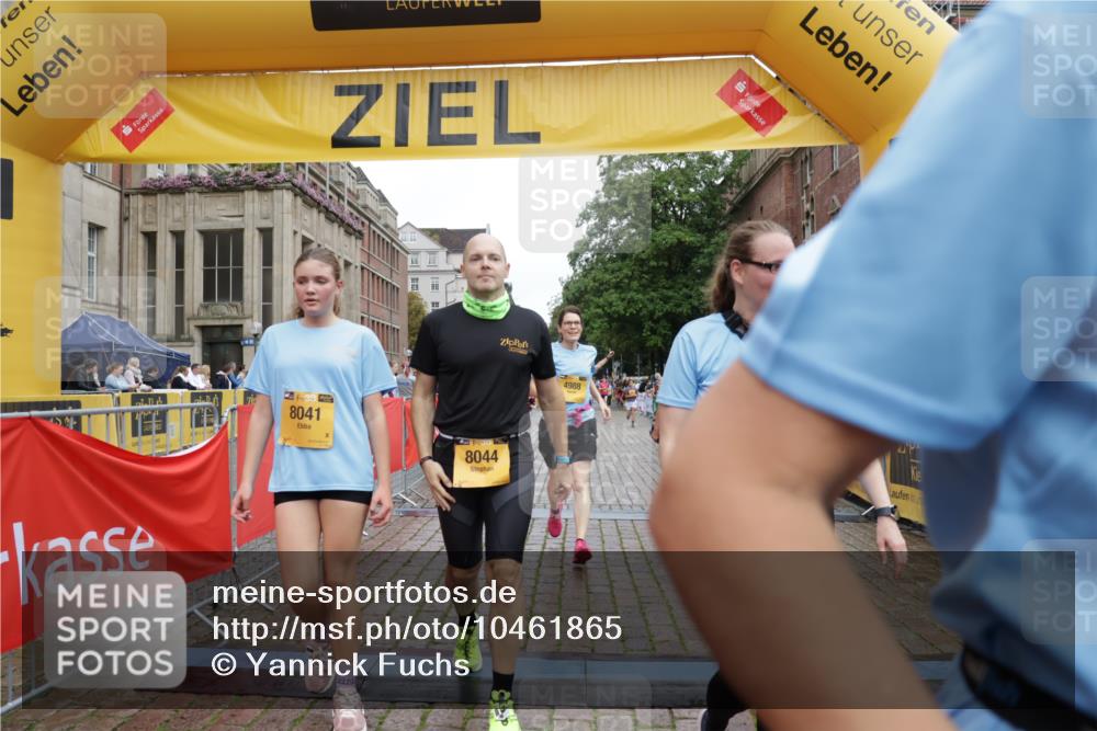 13.09.2026 - Kiel Lauf Yannick Fuchs http://msf.ph/oto/10461865 13.09.2026 09:54:01 Ziel 200, 2953, 3702, 3703, 4277, 4539, 4762, 4803, 4988, 5670, 5695, 7194, 7458, 8041, 8044, 8473, 9446, 9516, 10535, 11100, 92, 761, 802, 852, 1417, 1499, 2657, 2691, 2748, 2886, 2948, 2978, 4144, 4539, 4626, 4803, 5789, 5988, 6254, 7185, 7429, 8353, 8502, 9057, 10495, 10929, 11073, 11872, 12284, 12390, 2815, 2865, 3148, 3283, 4263, 6327, 6986, 7127, 8325, 9587, 10261, 10424, 10434, 12753, 802, 1417, 1499, 1718, 4920, 5779, 5789, 6180, 7143, 7541, 7552, 8260 meine-sportfotos.de
