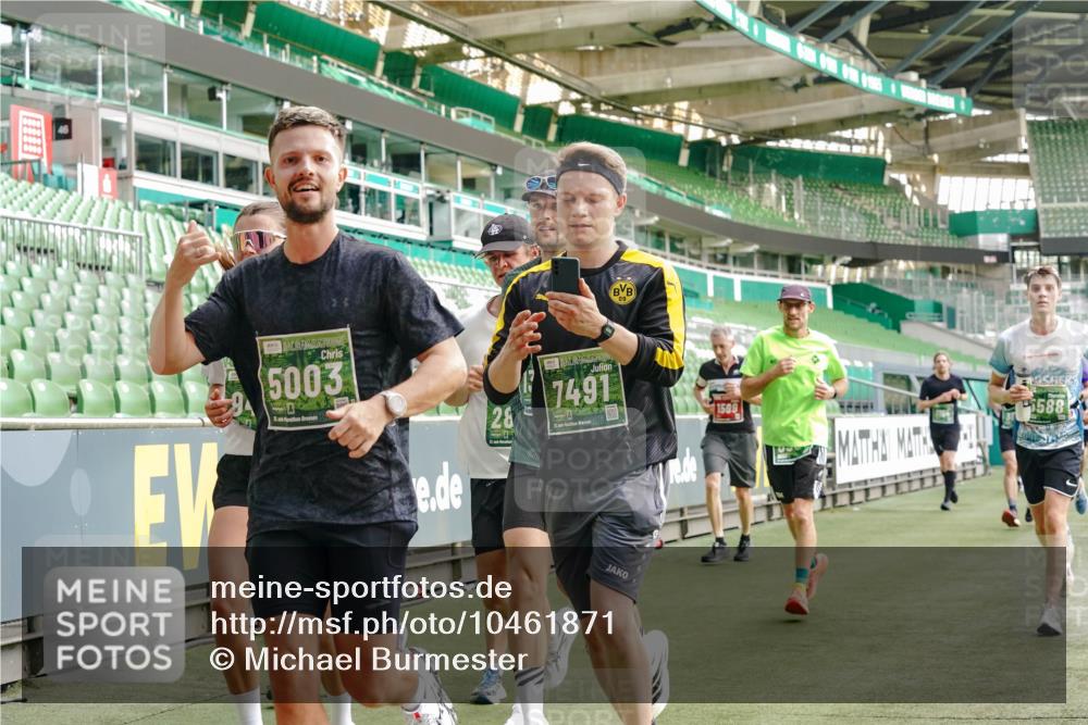 13.09.2026 - 21. swb-Marathon Bremen Michael Burmester http://msf.ph/oto/10461871 13.09.2026 12:55:20 Laufen im Stadion 161, 189, 201, 205, 307, 385, 388, 411, 461, 465, 481, 495, 655, 666, 816, 827, 854, 913, 1053, 1058, 1076, 1197, 1390, 1419, 1537, 1551, 1599, 1631, 1645, 1658, 1750, 2122, 2125, 2234, 2251, 2260, 2319, 2383, 2390, 2474, 2499, 2604, 2701, 2733, 2801, 2824, 2870, 2882, 2913, 2922, 2962, 2971, 3012, 3054, 3057, 3134, 3175, 3192, 3206, 3241, 3246, 3346, 3356, 3357, 3411, 3508, 3706, 3716, 3836, 4135, 4137, 4171, 4413, 4455, 4479, 4733, 5277, 5430, 5530, 6106, 2498, 3085 meine-sportfotos.de