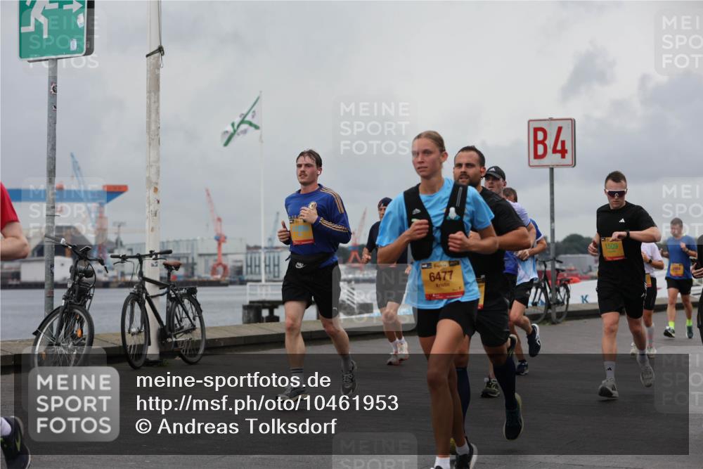 13.09.2026 - Kiel Lauf Andreas Tolksdorf http://msf.ph/oto/10461953 13.09.2026 12:02:25 Kiellinie 4, 1, 391, 6477, 1509 meine-sportfotos.de