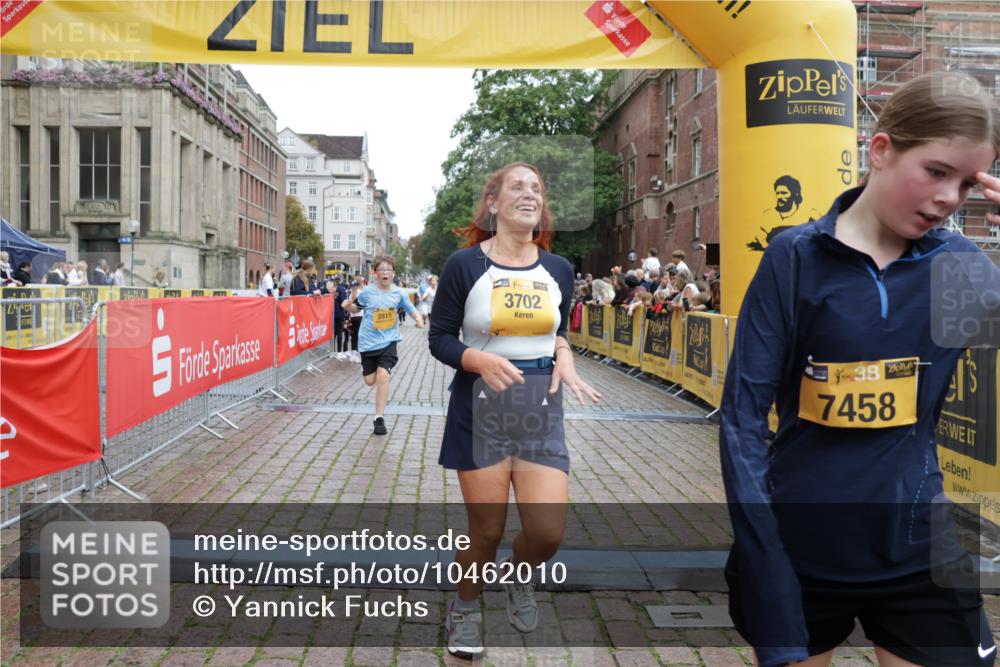 13.09.2026 - Kiel Lauf Yannick Fuchs http://msf.ph/oto/10462010 13.09.2026 09:54:10 Ziel 2815, 3148, 3283, 3702, 3703, 4263, 4277, 5670, 7127, 7458, 8325, 9587, 10261, 92, 200, 852, 2657, 2691, 2748, 2953, 4144, 4539, 4626, 4762, 4803, 4988, 5695, 5988, 6254, 7194, 8041, 8044, 8473, 8502, 9057, 9446, 9516, 10535, 11100, 11872, 12390, 1414, 1441, 2368, 2485, 2865, 6327, 6825, 6986, 7090, 8830, 10424, 10434, 12753, 761, 802, 2886, 2948, 2978, 5789, 5988, 6254, 7185, 7429, 8502, 10929 meine-sportfotos.de