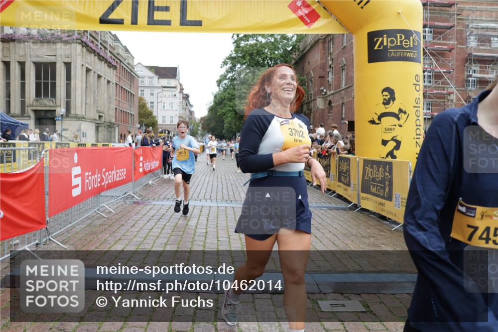 13.09.2026 - Kiel Lauf Yannick Fuchs http://msf.ph/oto/10462014 13.09.2026 09:54:11 Ziel 2815, 3148, 3283, 3702, 3703, 4263, 4277, 5670, 7127, 7458, 8325, 9587, 10261, 10434, 92, 200, 852, 2657, 2691, 2748, 2953, 4144, 4539, 4626, 4762, 4803, 4988, 5670, 5695, 6254, 7194, 8041, 8044, 8473, 8502, 9057, 9446, 9516, 10535, 11100, 11872, 12390, 1414, 1441, 2368, 2485, 2865, 5937, 6327, 6825, 6986, 7090, 8830, 10424, 12750, 12753, 92, 761, 802, 852, 2886, 2948, 2978, 4626, 5789, 5988, 6254, 7185, 7429, 8502, 10929 meine-sportfotos.de