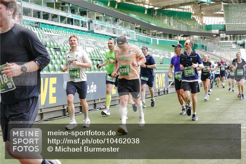 13.09.2026 - 21. swb-Marathon Bremen Michael Burmester http://msf.ph/oto/10462038 13.09.2026 13:12:26 Laufen im Stadion 118, 183, 265, 349, 514, 695, 702, 703, 843, 933, 1113, 1143, 1226, 1286, 1334, 1435, 1641, 1849, 1851, 1936, 1952, 1991, 2005, 2248, 2264, 2281, 2299, 2330, 2336, 2353, 2375, 2377, 2398, 2426, 2439, 2443, 2461, 2478, 2505, 2589, 2659, 2665, 2669, 2673, 2684, 2765, 2773, 2792, 2804, 2815, 2822, 2836, 2850, 2860, 2884, 2895, 2907, 2963, 2966, 2975, 2976, 3027, 3079, 3082, 3143, 3155, 3159, 3253, 3293, 3308, 3313, 3328, 3349, 3352, 3434, 3549, 551 meine-sportfotos.de