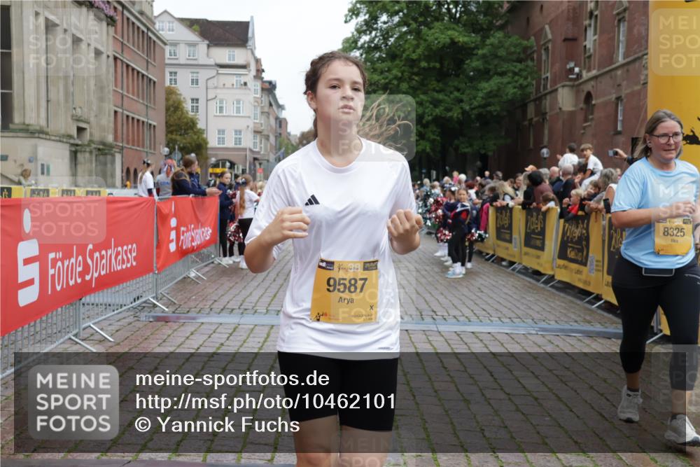 13.09.2026 - Kiel Lauf Yannick Fuchs http://msf.ph/oto/10462101 13.09.2026 09:54:16 Ziel 2815, 2865, 3148, 3283, 4263, 6327, 6986, 7127, 8325, 9587, 10261, 10424, 10434, 12753, 200, 2657, 2691, 2748, 2953, 3702, 3703, 4144, 4277, 4539, 4762, 4803, 4988, 5670, 5695, 7194, 7458, 8041, 8044, 8473, 9057, 9446, 9516, 10535, 11100, 11872, 12390, 1414, 1441, 2368, 2485, 5030, 5937, 6815, 6825, 7090, 8830, 12750, 12751, 92, 852, 2657, 2691, 4144, 4626, 5988, 6254, 8502, 12390 meine-sportfotos.de