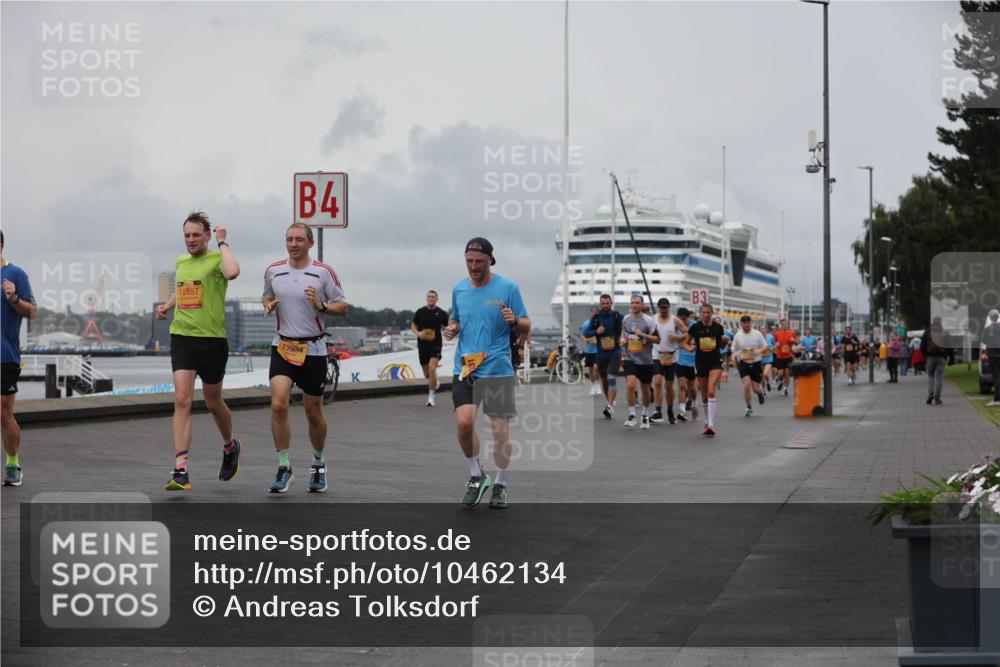13.09.2026 - Kiel Lauf Andreas Tolksdorf http://msf.ph/oto/10462134 13.09.2026 12:02:30 Kiellinie 11557, 4, 12534, 3 meine-sportfotos.de