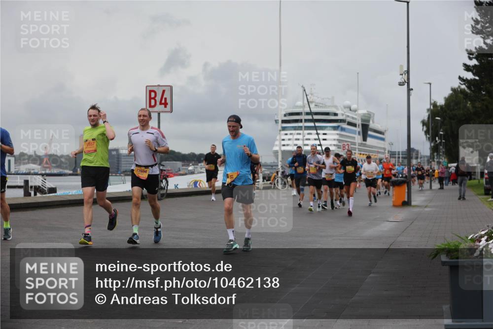 13.09.2026 - Kiel Lauf Andreas Tolksdorf http://msf.ph/oto/10462138 13.09.2026 12:02:30 Kiellinie 1557, 12534, 4, 3 meine-sportfotos.de
