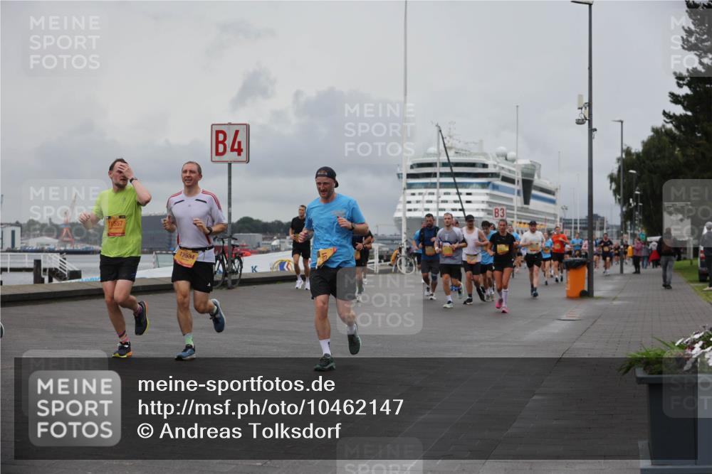 13.09.2026 - Kiel Lauf Andreas Tolksdorf http://msf.ph/oto/10462147 13.09.2026 12:02:30 Kiellinie 1557, 12534, 4, 3 meine-sportfotos.de