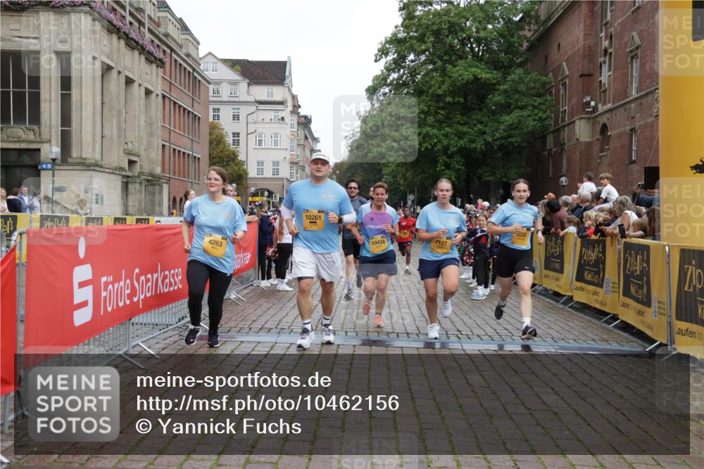 13.09.2026 - Kiel Lauf Yannick Fuchs http://msf.ph/oto/10462156 13.09.2026 09:54:18 Ziel 2865, 3148, 3283, 4263, 6327, 6986, 7127, 8325, 9587, 10261, 10424, 10434, 12753, 200, 2657, 2691, 2748, 2815, 2953, 3148, 3702, 3703, 4144, 4277, 4539, 4762, 4803, 4988, 5670, 5695, 7194, 7458, 8041, 8044, 8473, 9057, 9446, 9516, 10535, 11100, 11872, 12390, 1414, 1441, 2368, 2485, 5030, 5937, 6815, 6825, 7090, 8830, 12750, 12751, 92, 852, 2657, 2691, 2748, 4144, 4626, 6254, 8502, 12390 meine-sportfotos.de