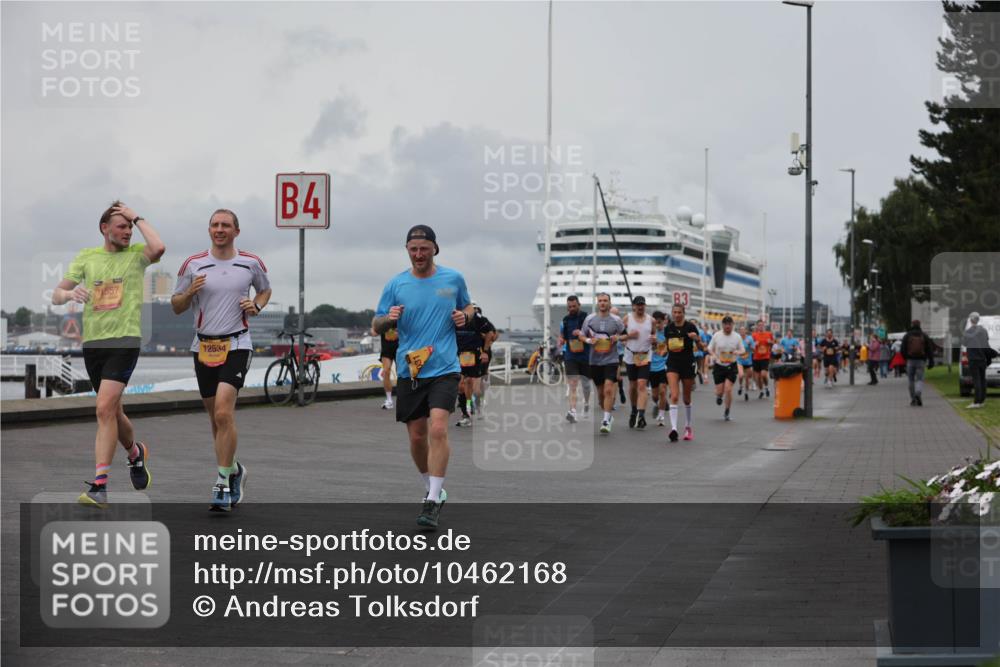 13.09.2026 - Kiel Lauf Andreas Tolksdorf http://msf.ph/oto/10462168 13.09.2026 12:02:30 Kiellinie 031, 4 meine-sportfotos.de