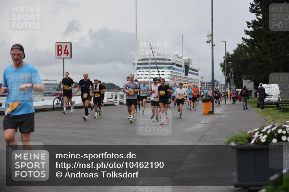13.09.2026 - Kiel Lauf Andreas Tolksdorf http://msf.ph/oto/10462190 13.09.2026 12:02:32 Kiellinie 4, 3 meine-sportfotos.de