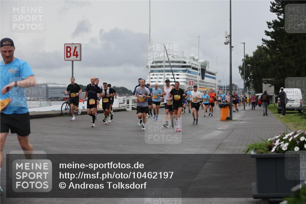 13.09.2026 - Kiel Lauf Andreas Tolksdorf http://msf.ph/oto/10462197 13.09.2026 12:02:32 Kiellinie 4, 3 meine-sportfotos.de