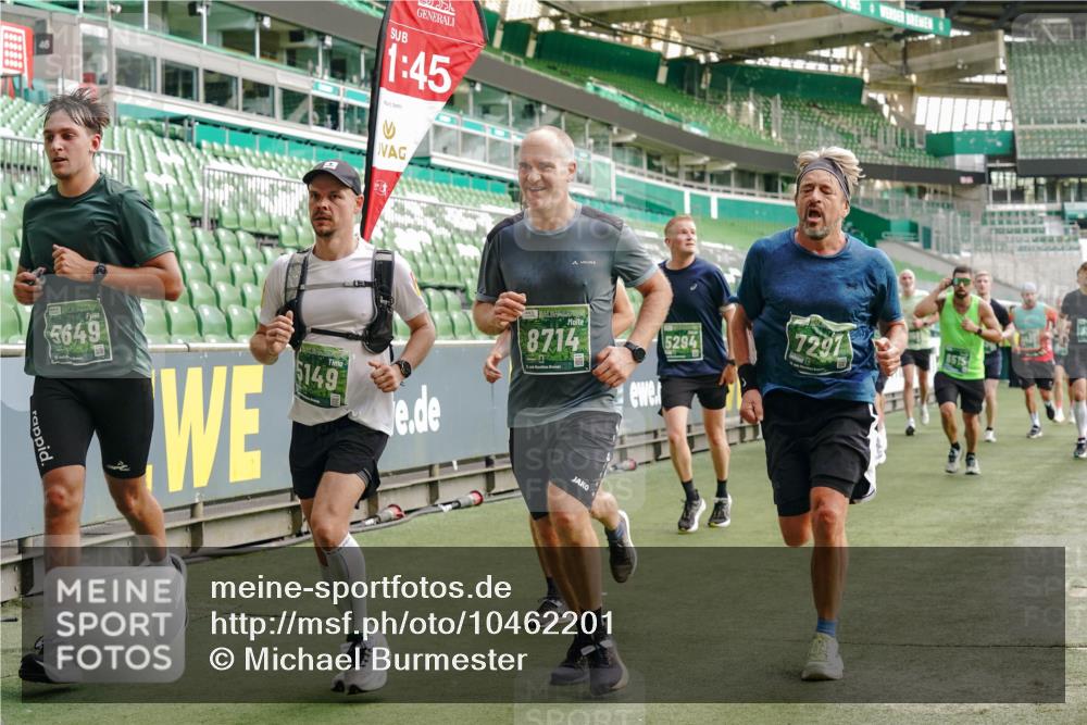 13.09.2026 - 21. swb-Marathon Bremen Michael Burmester http://msf.ph/oto/10462201 13.09.2026 12:55:28 Laufen im Stadion 161, 189, 201, 205, 307, 385, 388, 411, 461, 465, 481, 495, 655, 666, 854, 913, 926, 1053, 1058, 1197, 1390, 1537, 1599, 1631, 1645, 1658, 1750, 2122, 2125, 2234, 2251, 2260, 2319, 2383, 2390, 2474, 2535, 2604, 2701, 2733, 2801, 2824, 2870, 2913, 2922, 2948, 2962, 3012, 3054, 3057, 3119, 3134, 3175, 3192, 3206, 3241, 3246, 3290, 3346, 3348, 3356, 3357, 3411, 3508, 3706, 3716, 3836, 4135, 4137, 4171, 4413, 4455, 4479, 4733, 5277, 5430, 5530, 6106, 2498, 3085 meine-sportfotos.de