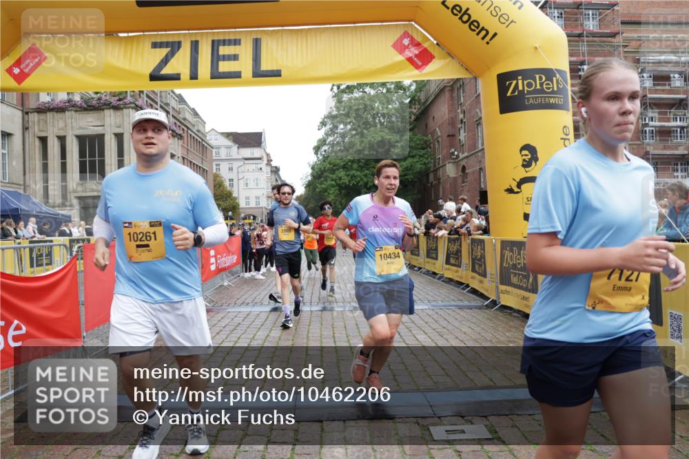 13.09.2026 - Kiel Lauf Yannick Fuchs http://msf.ph/oto/10462206 13.09.2026 09:54:21 Ziel 1441, 2368, 2485, 2865, 3283, 4263, 6327, 6986, 7127, 8325, 9587, 10261, 10424, 10434, 12753, 200, 2815, 2953, 3148, 3702, 3703, 4277, 4539, 4762, 4803, 4988, 5670, 5695, 7194, 7458, 8041, 8044, 8325, 8473, 9057, 9446, 9516, 9587, 10535, 11100, 11872, 1414, 5030, 5503, 5504, 5937, 6815, 6825, 7090, 8830, 12750, 12751, 92, 852, 2657, 2691, 2748, 4144, 4626, 11872, 12390 meine-sportfotos.de