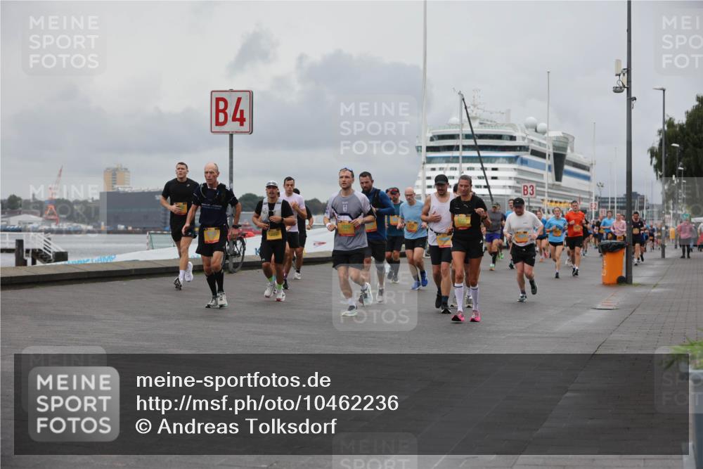 13.09.2026 - Kiel Lauf Andreas Tolksdorf http://msf.ph/oto/10462236 13.09.2026 12:02:33 Kiellinie 4, 3 meine-sportfotos.de