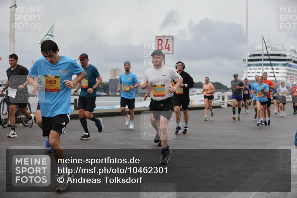 13.09.2026 - Kiel Lauf Andreas Tolksdorf http://msf.ph/oto/10462301 13.09.2026 12:02:39 Kiellinie 5620, 4, 3 meine-sportfotos.de