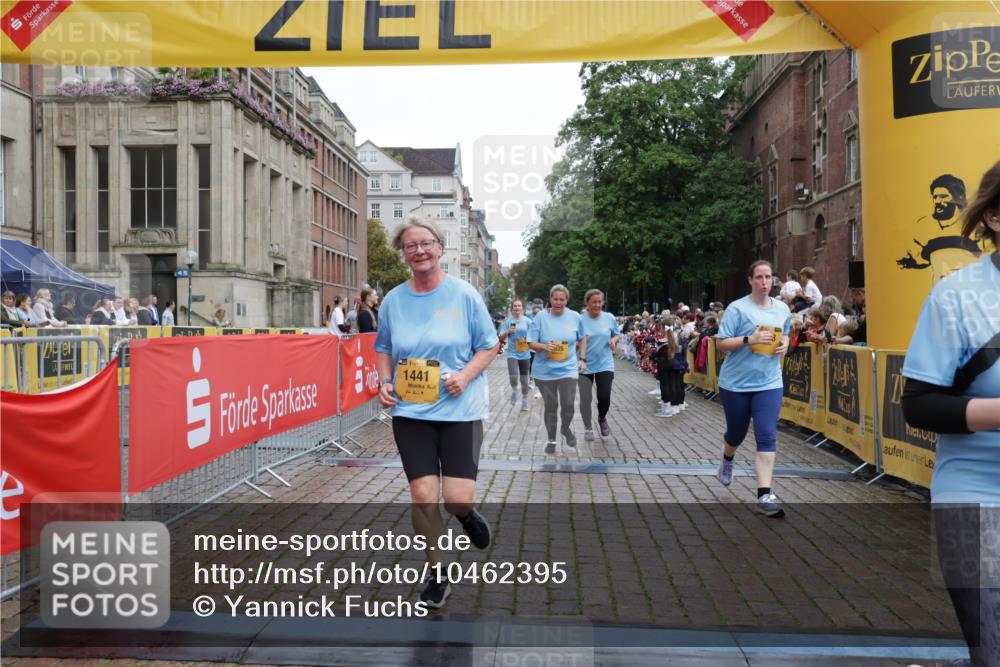 13.09.2026 - Kiel Lauf Yannick Fuchs http://msf.ph/oto/10462395 13.09.2026 09:54:29 Ziel 1414, 1441, 2368, 2485, 5030, 5937, 6825, 7090, 8830, 12750, 12751, 12753, 2815, 2865, 3148, 3283, 3702, 3703, 4263, 4277, 4988, 5670, 6327, 6986, 7127, 7458, 8325, 9446, 9587, 10261, 10424, 10434, 11100, 449, 2979, 3489, 3846, 4911, 4948, 5503, 5504, 6815, 7661, 7813, 7819, 8327, 200, 2953, 4539, 4762, 4803, 4988, 5695, 7194, 8041, 8044, 8473, 9057, 9446, 9516, 10535, 11872 meine-sportfotos.de