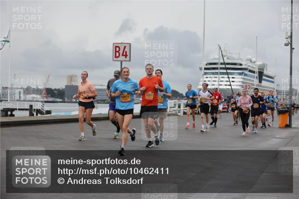 13.09.2026 - Kiel Lauf Andreas Tolksdorf http://msf.ph/oto/10462411 13.09.2026 12:02:43 Kiellinie  meine-sportfotos.de