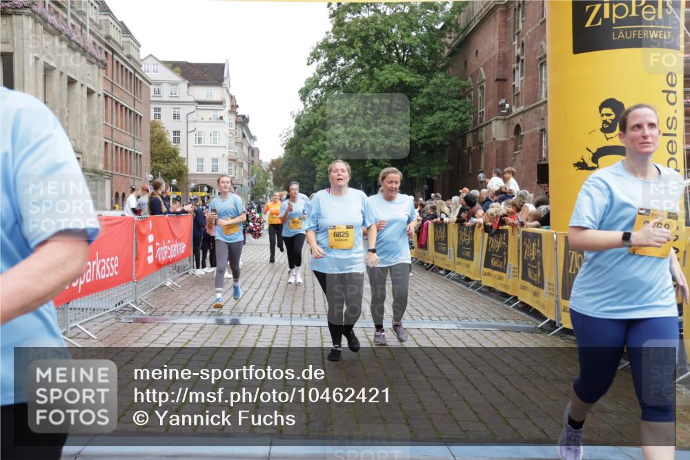 13.09.2026 - Kiel Lauf Yannick Fuchs http://msf.ph/oto/10462421 13.09.2026 09:54:31 Ziel 1414, 1441, 2368, 2485, 5030, 5937, 6815, 6825, 7090, 8830, 12750, 12751, 2815, 2865, 3148, 3283, 3702, 3703, 4263, 4277, 4988, 5670, 6327, 6986, 7127, 7458, 8325, 9587, 10261, 10424, 10434, 11100, 12753, 449, 2979, 3489, 3846, 4911, 4948, 5503, 5504, 6955, 7661, 7813, 7819, 8327, 9509, 9932, 200, 2953, 4539, 4762, 4803, 4988, 5695, 7194, 8041, 8044, 8473, 9057, 9446, 9516, 10535, 11100 meine-sportfotos.de