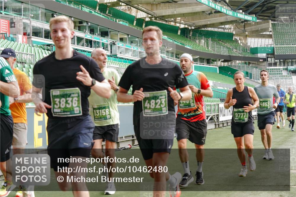 13.09.2026 - 21. swb-Marathon Bremen Michael Burmester http://msf.ph/oto/10462480 13.09.2026 12:55:34 Laufen im Stadion 161, 189, 201, 205, 307, 385, 388, 411, 461, 465, 481, 495, 655, 666, 854, 913, 926, 948, 1053, 1058, 1197, 1390, 1537, 1599, 1631, 1645, 1658, 1750, 2001, 2122, 2125, 2234, 2251, 2260, 2319, 2383, 2390, 2474, 2535, 2604, 2733, 2801, 2824, 2870, 2922, 2948, 2962, 3012, 3054, 3057, 3119, 3134, 3175, 3192, 3202, 3206, 3241, 3246, 3290, 3346, 3348, 3356, 3357, 3411, 3508, 3706, 3716, 3836, 4135, 4137, 4171, 4413, 4455, 4479, 4733, 5277, 5430, 5530, 6106, 2498, 3085 meine-sportfotos.de