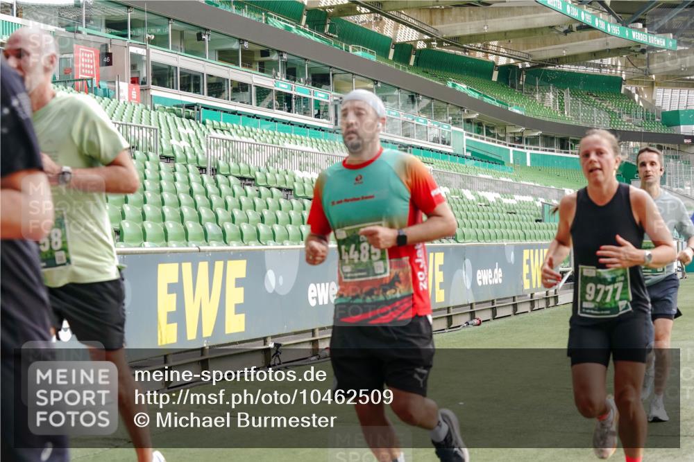 13.09.2026 - 21. swb-Marathon Bremen Michael Burmester http://msf.ph/oto/10462509 13.09.2026 12:55:35 Laufen im Stadion 161, 189, 201, 205, 307, 385, 388, 411, 461, 465, 481, 495, 655, 666, 854, 913, 926, 948, 1053, 1058, 1197, 1390, 1537, 1599, 1631, 1645, 1658, 1750, 2001, 2122, 2125, 2234, 2251, 2260, 2319, 2383, 2390, 2474, 2535, 2604, 2733, 2801, 2824, 2870, 2922, 2948, 2962, 3012, 3054, 3057, 3119, 3134, 3175, 3192, 3202, 3206, 3241, 3246, 3290, 3346, 3348, 3356, 3357, 3411, 3508, 3706, 3716, 3836, 4135, 4137, 4171, 4413, 4455, 4479, 4733, 5277, 5430, 5530, 6106, 2498, 3085 meine-sportfotos.de