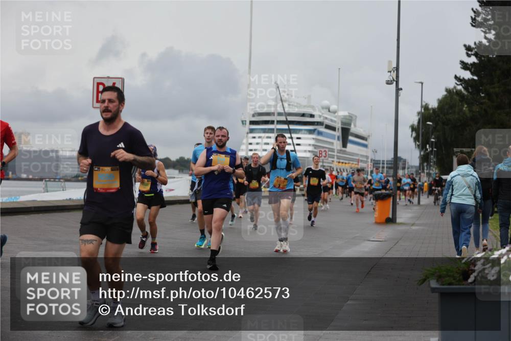 13.09.2026 - Kiel Lauf Andreas Tolksdorf http://msf.ph/oto/10462573 13.09.2026 12:02:49 Kiellinie 39, 6107, 3 meine-sportfotos.de