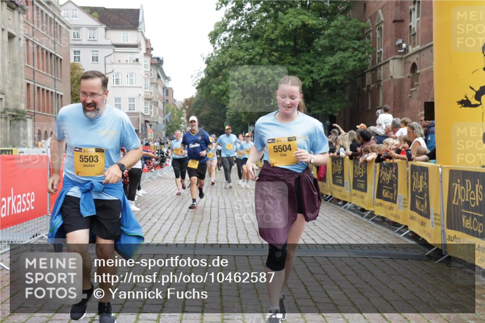 13.09.2026 - Kiel Lauf Yannick Fuchs http://msf.ph/oto/10462587 13.09.2026 09:54:43 Ziel 449, 2979, 3489, 3846, 4911, 4948, 5503, 5504, 6815, 7661, 7813, 7819, 8327, 1414, 1441, 2368, 2485, 2865, 3148, 3283, 4263, 5030, 5937, 6327, 6825, 6986, 7090, 7127, 8325, 8830, 9587, 10261, 10424, 10434, 12750, 12751, 12753, 1436, 4107, 4640, 5307, 6054, 6158, 6955, 7969, 9509, 9588, 9790, 9932, 10635, 2815, 3148, 3702, 3703, 4277, 5670, 7458, 8325, 9587 meine-sportfotos.de