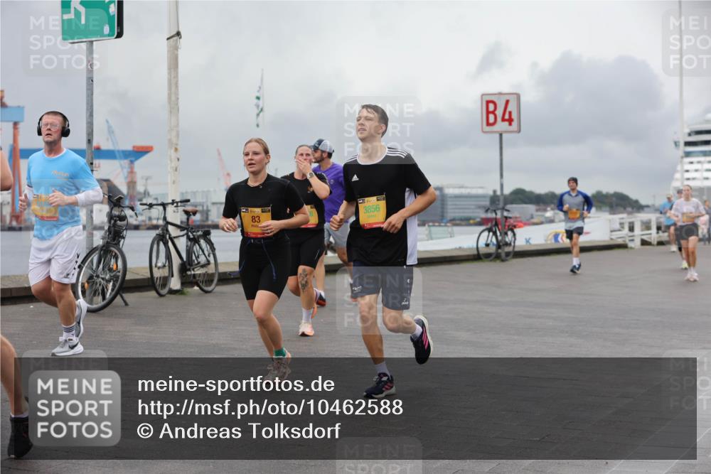 13.09.2026 - Kiel Lauf Andreas Tolksdorf http://msf.ph/oto/10462588 13.09.2026 12:02:57 Kiellinie 83, 39, 3856, 4 meine-sportfotos.de
