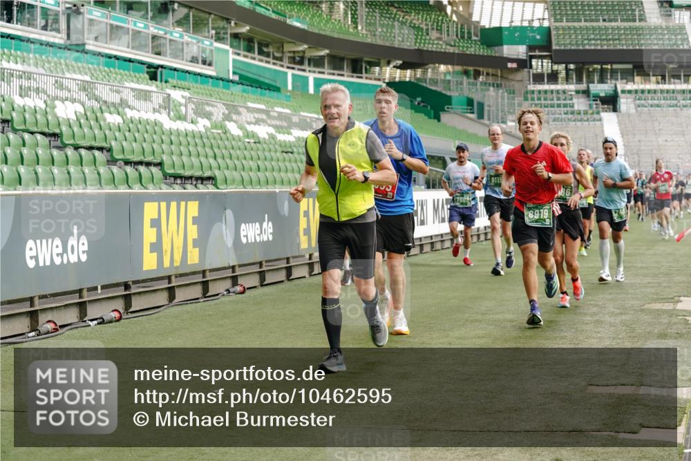 13.09.2026 - 21. swb-Marathon Bremen Michael Burmester http://msf.ph/oto/10462595 13.09.2026 12:55:38 Laufen im Stadion 161, 189, 201, 205, 307, 388, 411, 461, 465, 481, 495, 655, 666, 854, 876, 913, 926, 948, 1053, 1058, 1197, 1390, 1537, 1599, 1645, 1658, 1750, 2001, 2040, 2122, 2125, 2234, 2251, 2260, 2319, 2383, 2390, 2474, 2535, 2604, 2733, 2801, 2812, 2870, 2922, 2948, 2962, 3012, 3054, 3057, 3119, 3134, 3175, 3192, 3202, 3206, 3241, 3246, 3290, 3346, 3348, 3356, 3357, 3411, 3508, 3706, 3716, 3836, 4135, 4137, 4171, 4413, 4455, 4479, 4733, 5277, 5430, 5530, 6106, 2498, 3085 meine-sportfotos.de