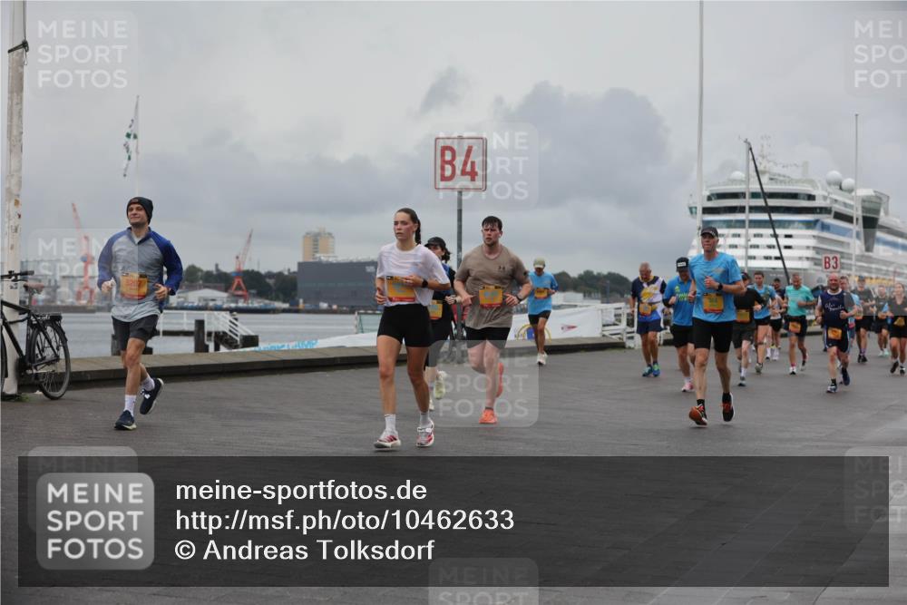 13.09.2026 - Kiel Lauf Andreas Tolksdorf http://msf.ph/oto/10462633 13.09.2026 12:03:01 Kiellinie 5207, 4, 3 meine-sportfotos.de