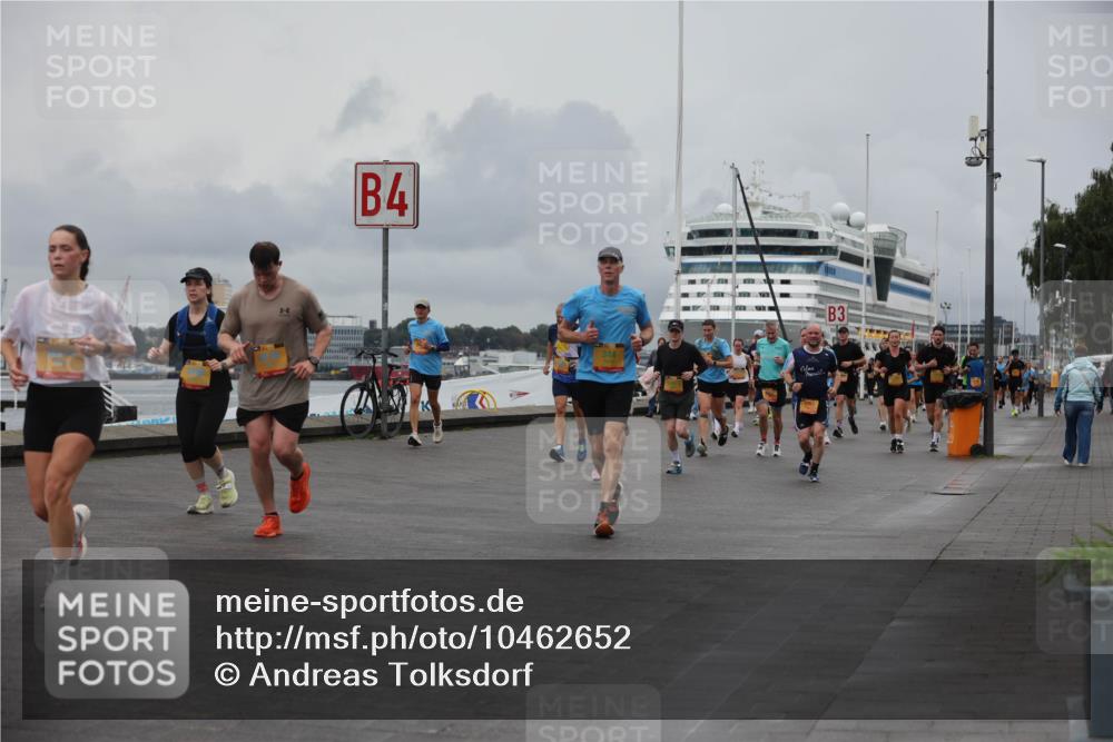 13.09.2026 - Kiel Lauf Andreas Tolksdorf http://msf.ph/oto/10462652 13.09.2026 12:03:02 Kiellinie 3, 4, 3 meine-sportfotos.de