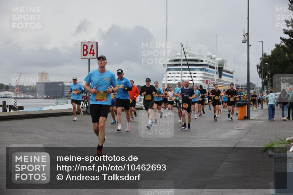 13.09.2026 - Kiel Lauf Andreas Tolksdorf http://msf.ph/oto/10462693 13.09.2026 12:03:04 Kiellinie 4 meine-sportfotos.de