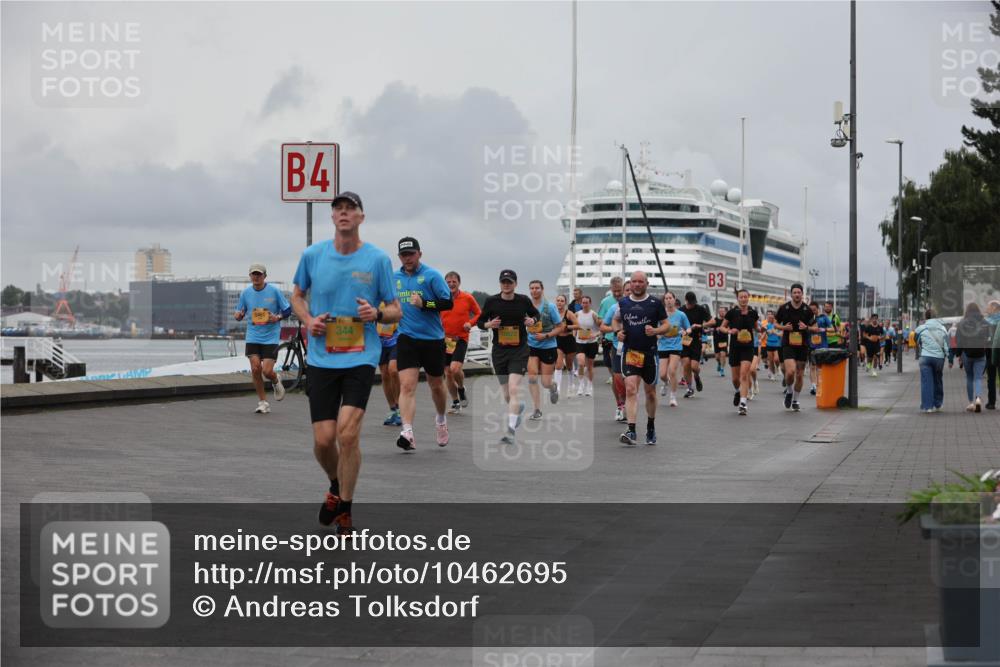 13.09.2026 - Kiel Lauf Andreas Tolksdorf http://msf.ph/oto/10462695 13.09.2026 12:03:04 Kiellinie 4, 344, 3 meine-sportfotos.de