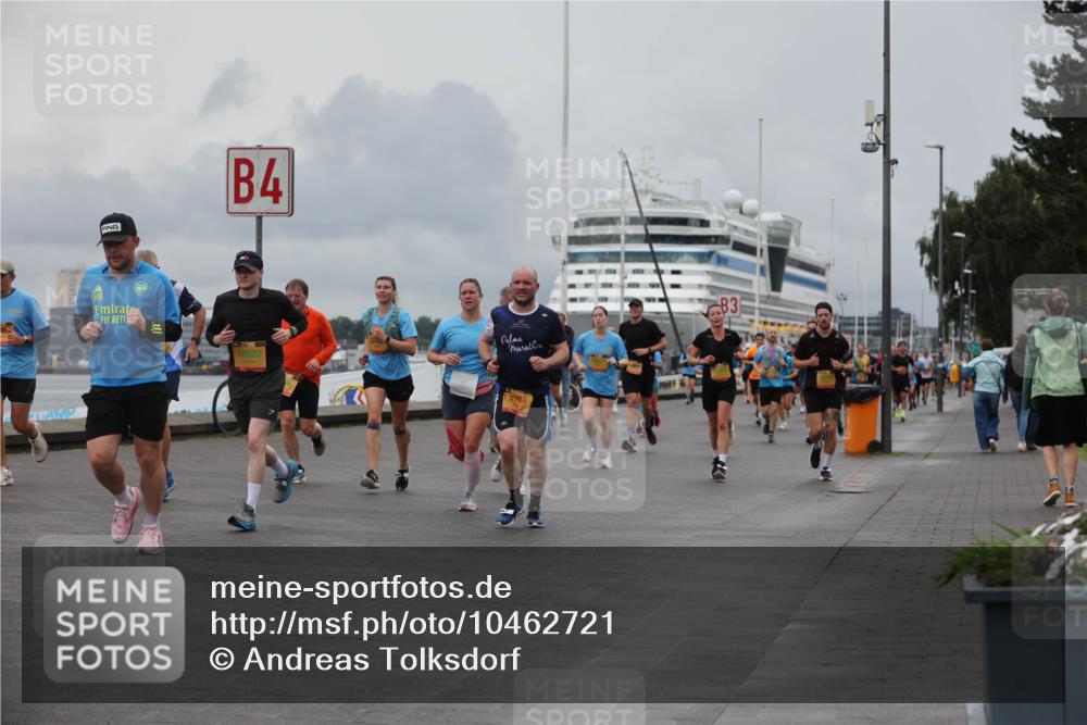 13.09.2026 - Kiel Lauf Andreas Tolksdorf http://msf.ph/oto/10462721 13.09.2026 12:03:06 Kiellinie 4, 10622, 3763, 83 meine-sportfotos.de