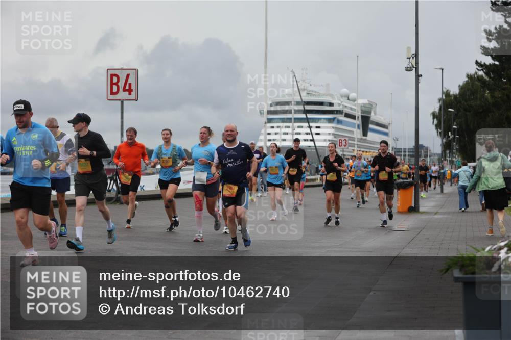 13.09.2026 - Kiel Lauf Andreas Tolksdorf http://msf.ph/oto/10462740 13.09.2026 12:03:07 Kiellinie 4, 10622, 2760, 3, 3763 meine-sportfotos.de
