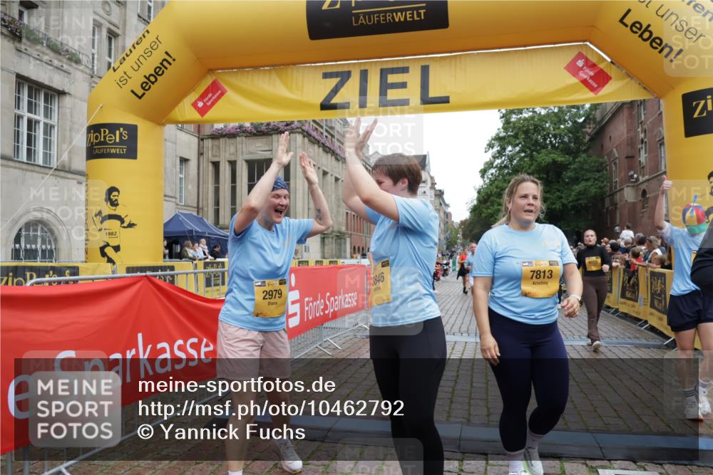 13.09.2026 - Kiel Lauf Yannick Fuchs http://msf.ph/oto/10462792 13.09.2026 09:54:54 Ziel 449, 1436, 2979, 3846, 4107, 4911, 4948, 5307, 6054, 6158, 6955, 7661, 7813, 7819, 7969, 8327, 9509, 9790, 9932, 1414, 1441, 2368, 2485, 3489, 4911, 5030, 5503, 5504, 5937, 6815, 6825, 7090, 8327, 8830, 12750, 12751, 12753, 1412, 2079, 4640, 6102, 9117, 9588, 10609, 10635, 10743, 11564, 12514, 2865, 3283, 4263, 6327, 6986, 7127, 10261, 10424, 10434, 12753 meine-sportfotos.de