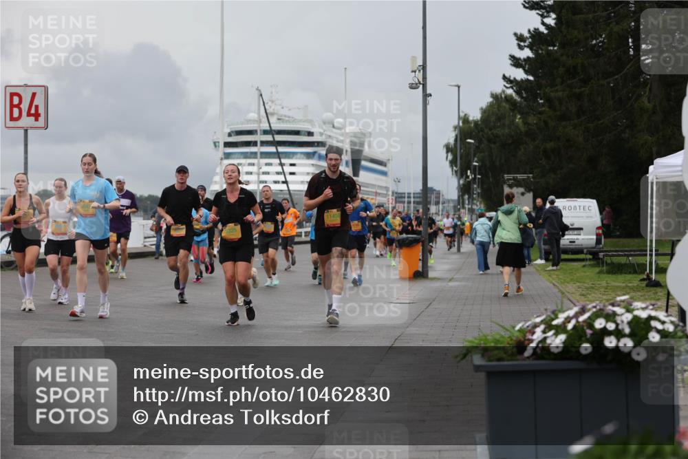 13.09.2026 - Kiel Lauf Andreas Tolksdorf http://msf.ph/oto/10462830 13.09.2026 12:03:10 Kiellinie 4, 5325, 11450, 1000 meine-sportfotos.de