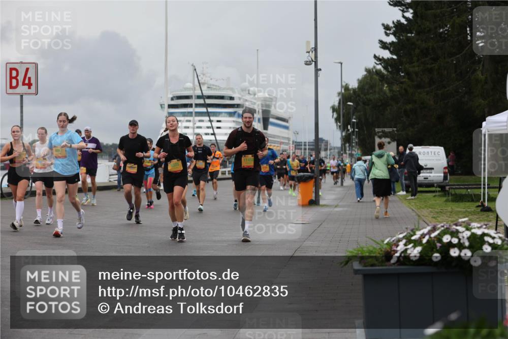 13.09.2026 - Kiel Lauf Andreas Tolksdorf http://msf.ph/oto/10462835 13.09.2026 12:03:10 Kiellinie 4, 5325, 11450 meine-sportfotos.de